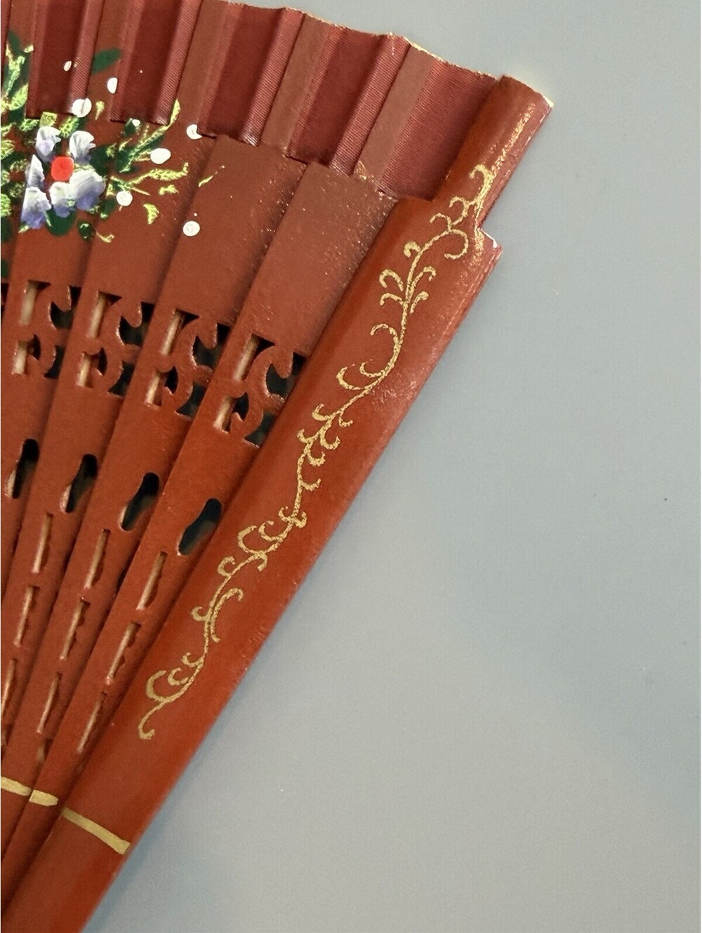 Vintage Hand Painted Spanish Fan with Lacquered Wood Frame 17” Large Great Cond - Picture 4 of 14